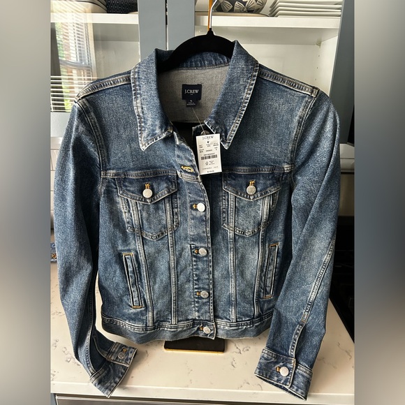 J Crew Classic Denim Jacket. Size Small. - Picture 1 of 5